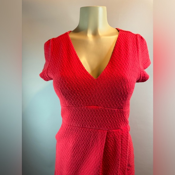 Maeve Anthropologie Splitshade Red Textured Knit Tulip Sheath Dress Size Medium - Picture 2 of 15